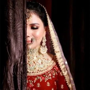 Best Bridal Makeup in Kanpur – Traditional Red Lehenga Look