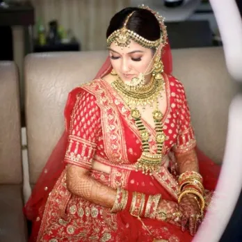Royal Red Bridal Lehenga Look – Bridal Makeup Specialist in Kanpur